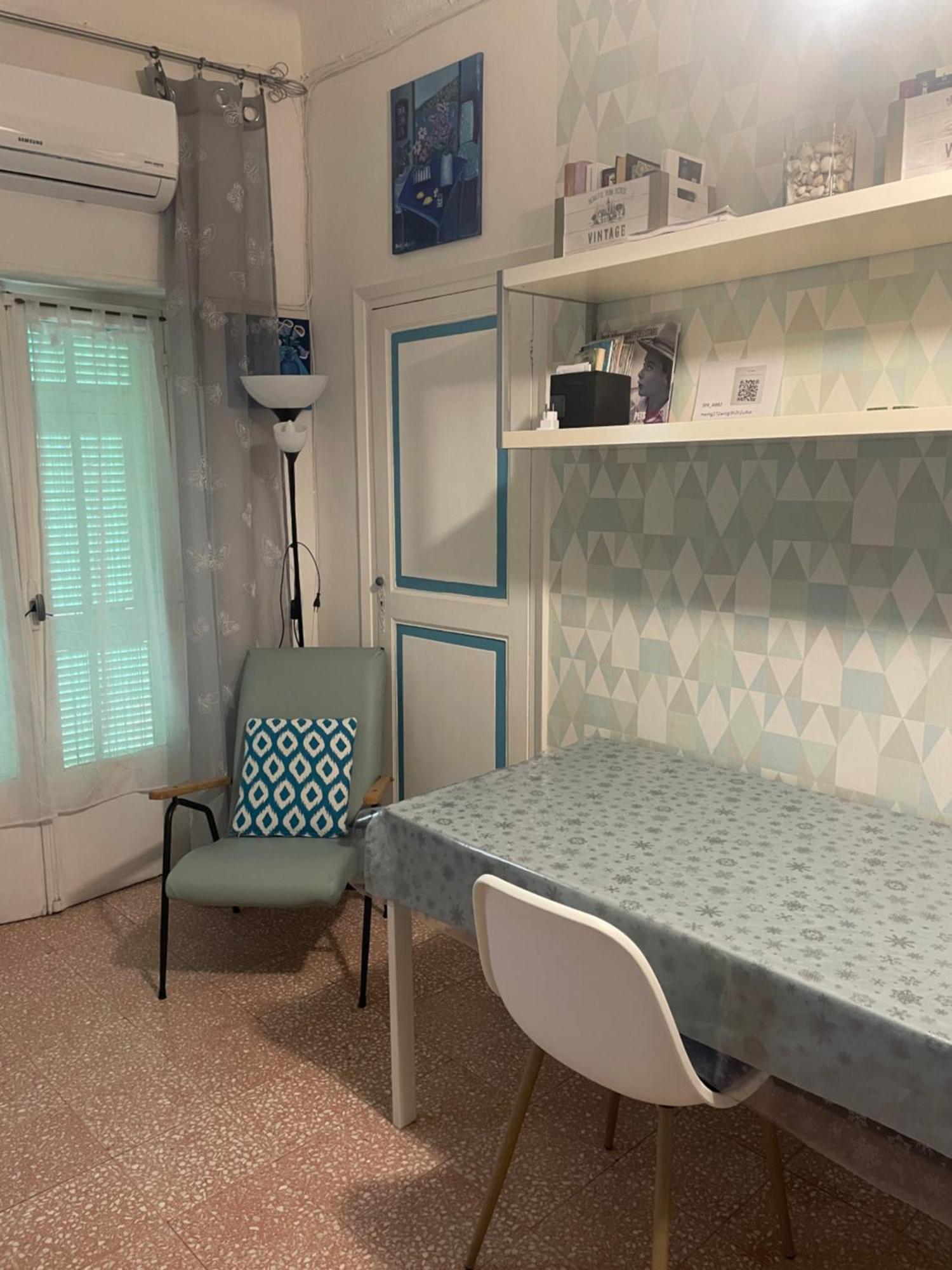 Welcome In The Cozy Blue Nest Pedestrian Ментона Екстериор снимка